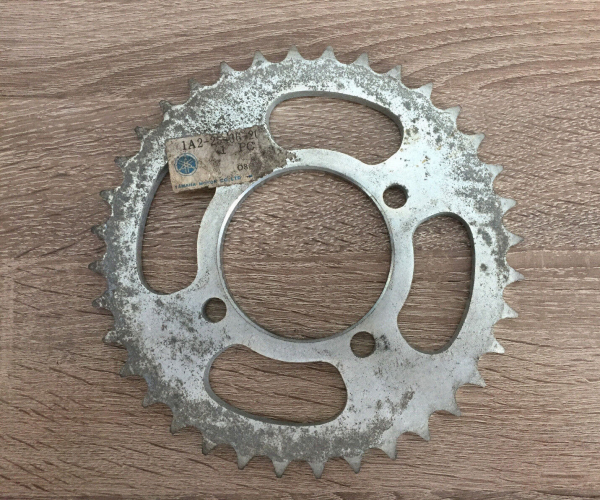Yamaha Kettenrad RD250 1976 rear Sprocket Driven 36 Zähne Original NOS  Original Ersatzteil – MG-Teileshop